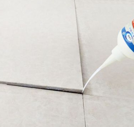 香坊瓷砖空鼓维修公司分享卫生间瓷砖脱落的原因可能有以下几点